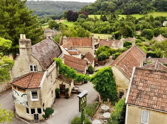 The Wheelwright's Arms: Where History Meets Hampshire Hospitality