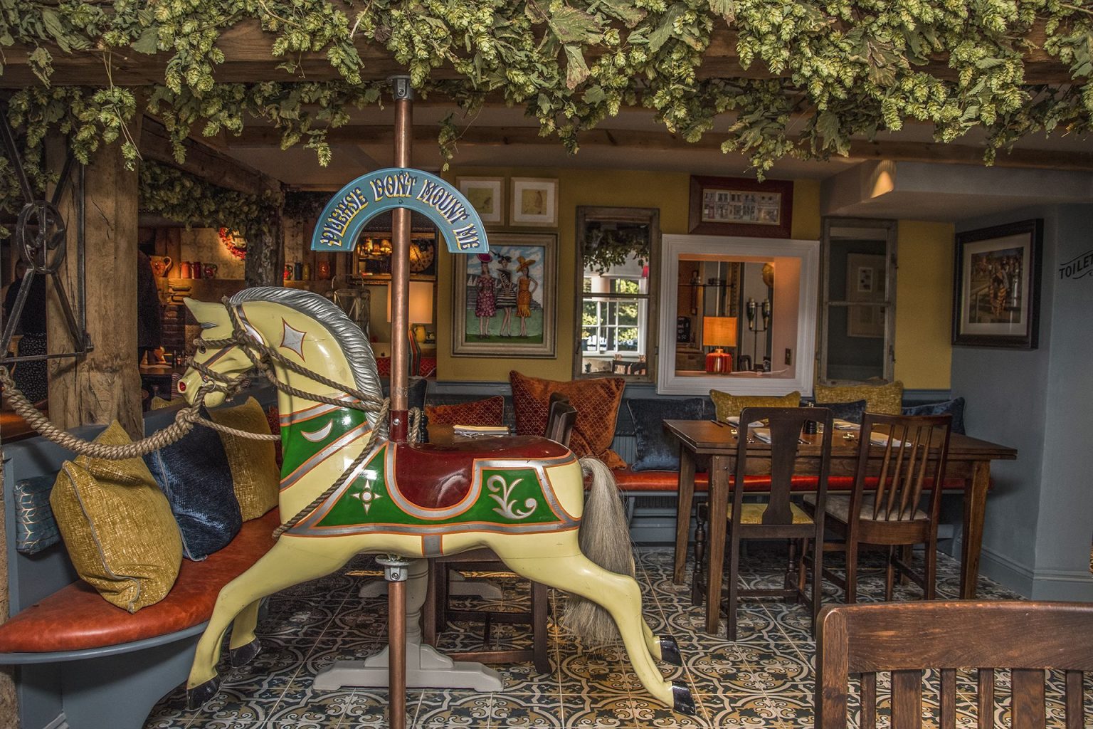 Upham Inns Flagship Pub Has Enjoyed A Bedroom Makeover - Upham Inns